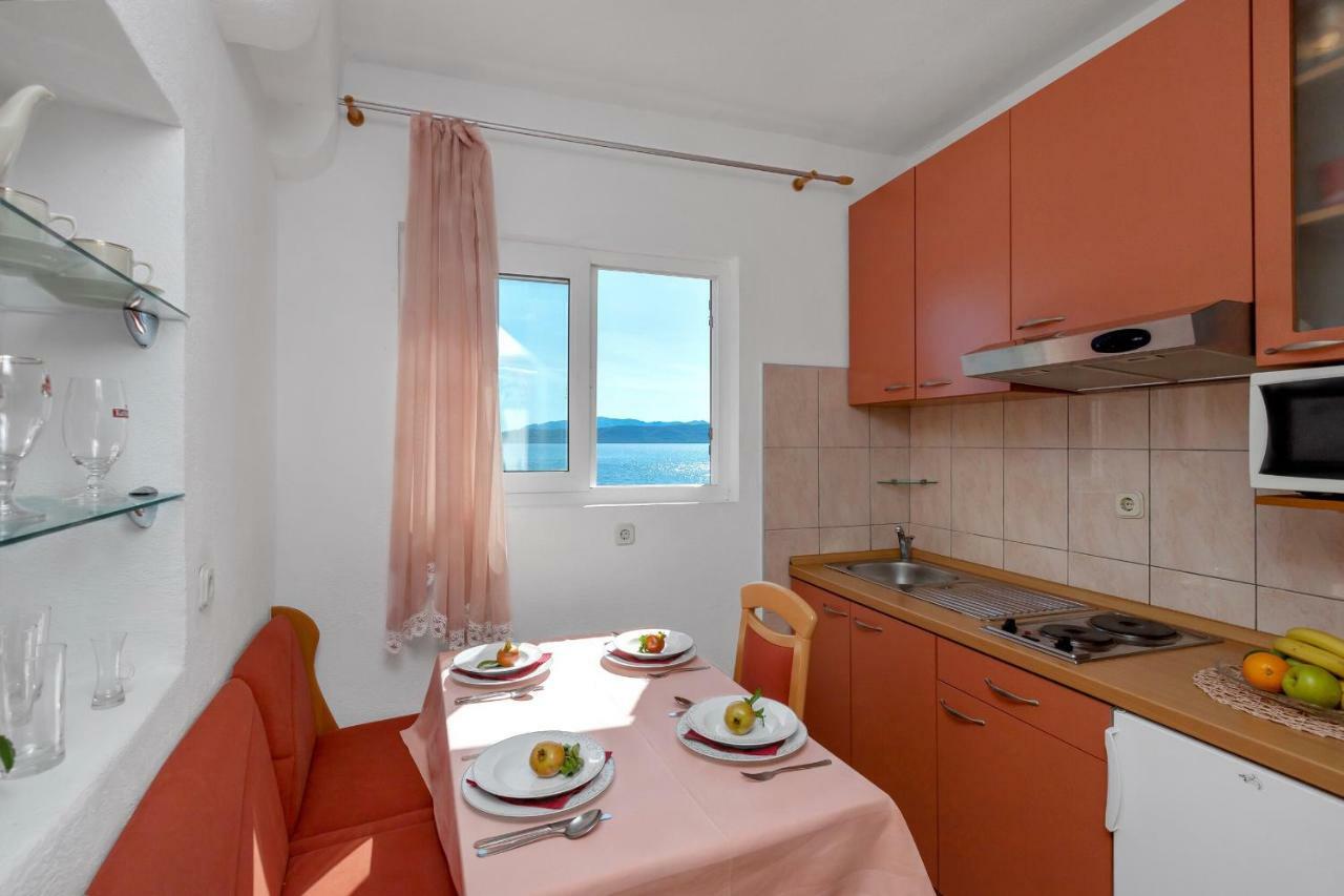Dado A6 Apartments Igrane Exterior photo